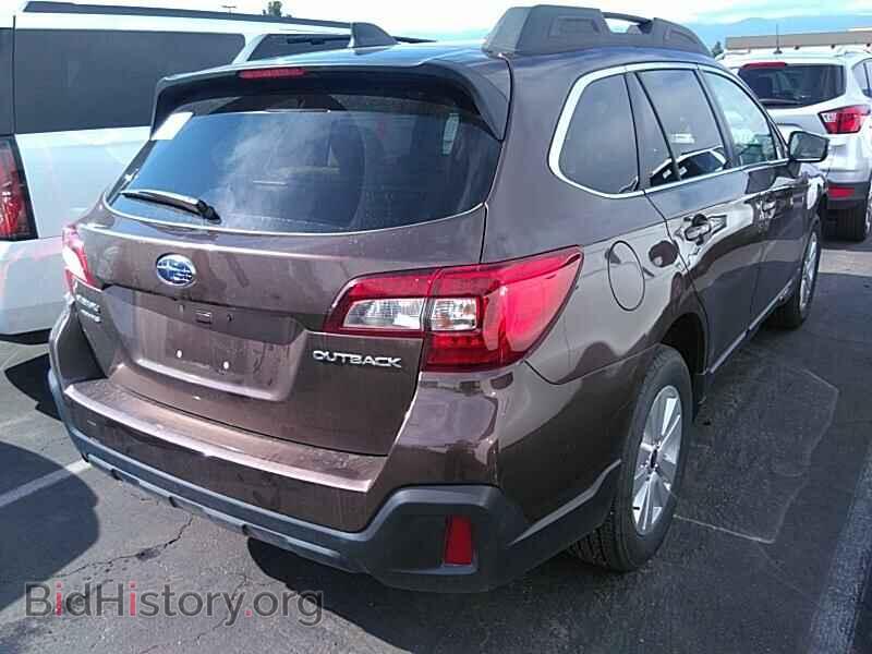 2019 Subaru Outback - VIN: 4S4BSAFC8K3376405 - Фото 2