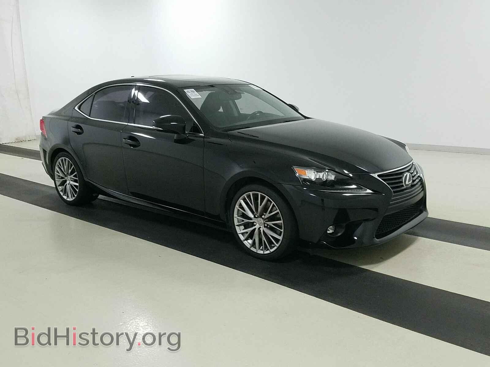 2016 Lexus IS 200t - VIN: JTHBA1D2XG5011445 - Фото 3