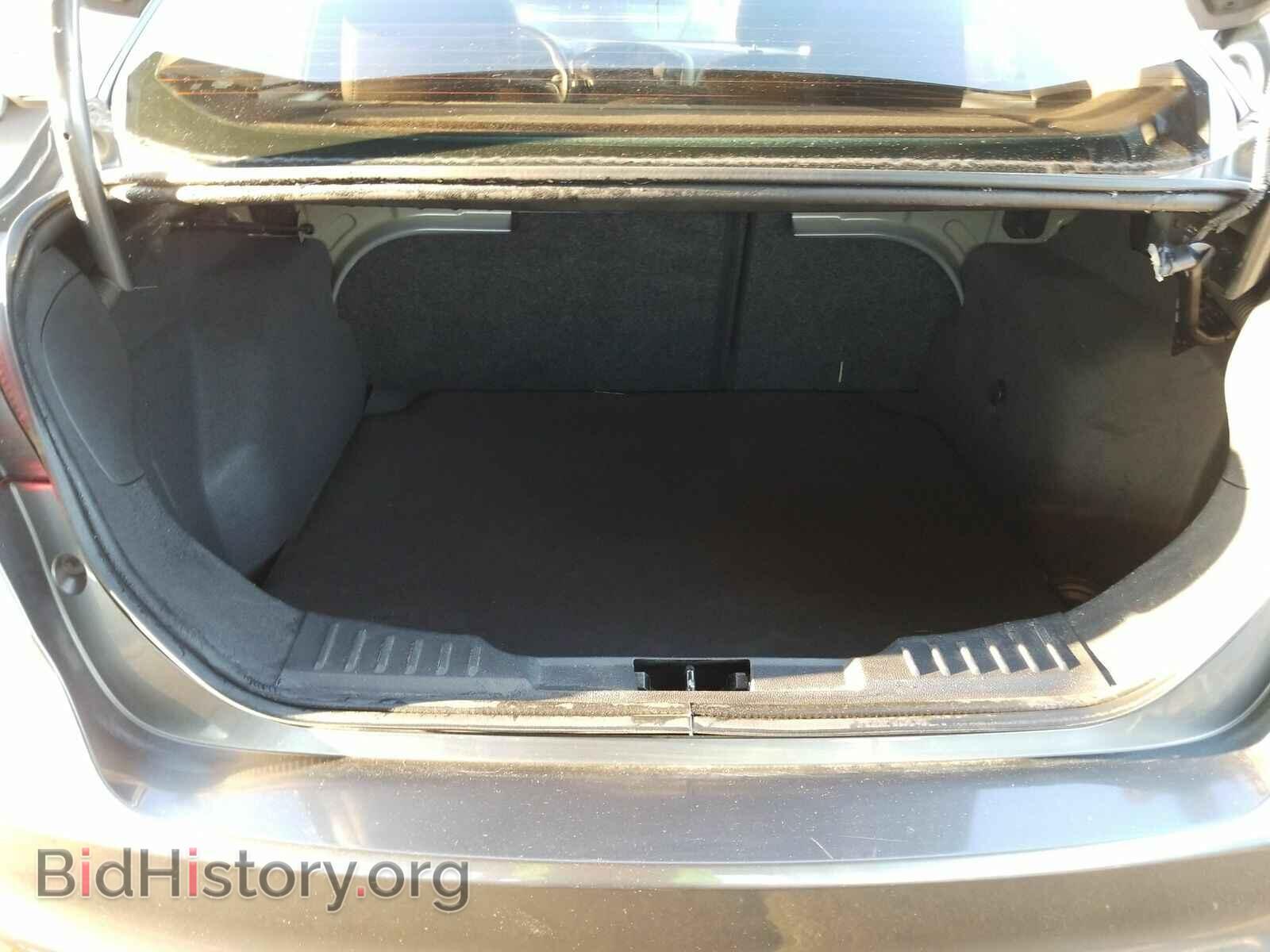 2018 Ford Focus - VIN: 1FADP3F27JL226517 - Фото 7