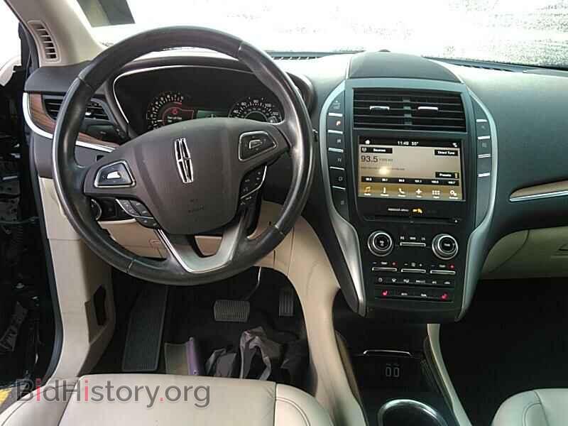 2017 Lincoln MKC - VIN: 5LMCJ2C93HUL33371 - Фото 4
