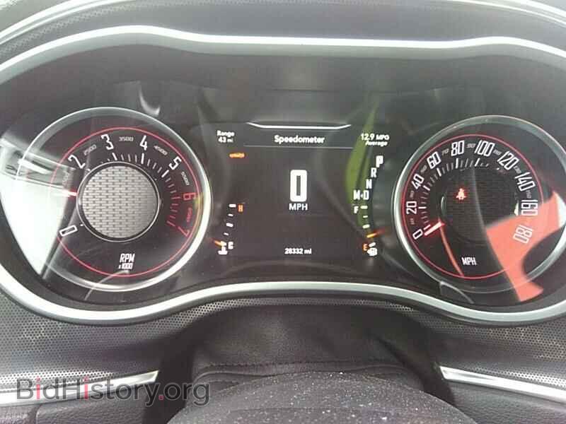 2016 Dodge Challenger - VIN: 2C3CDZFJ0GH345402 - Photo 5