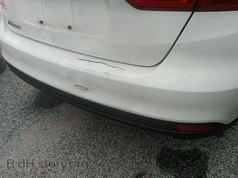 2017 Ford Focus - VIN: 1FADP3E2XHL274654 - Фото 15