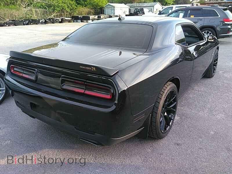 2016 Dodge Challenger - VIN: 2C3CDZFJ8GH236332 - Фото 2