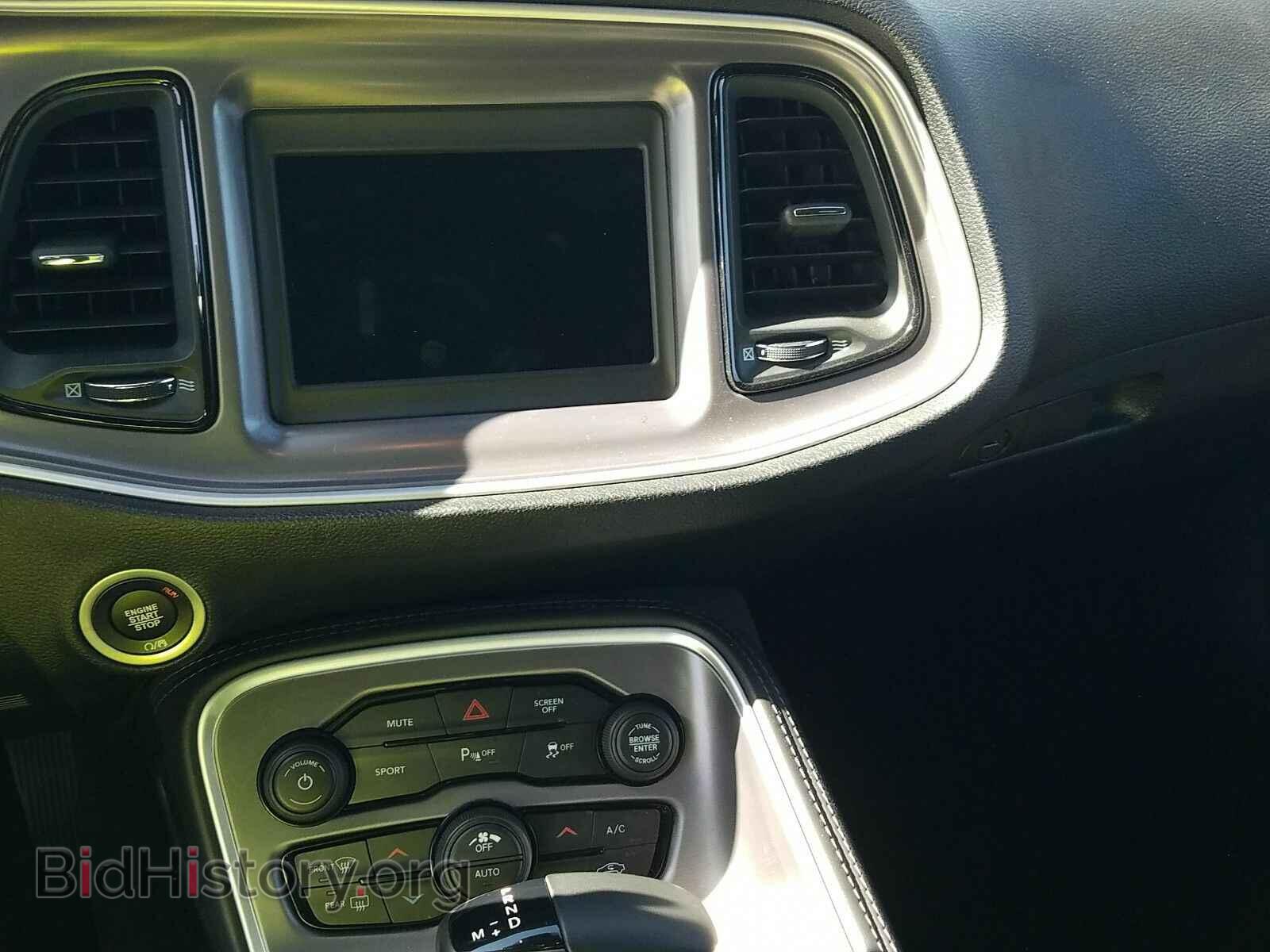 2019 Dodge Challenger - VIN: 2C3CDZBT7KH660536 - Фото 4