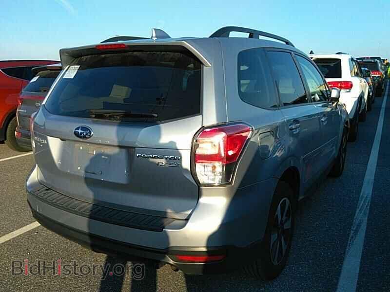 2017 Subaru Forester - VIN: JF2SJAEC8HH532982 - Фото 2