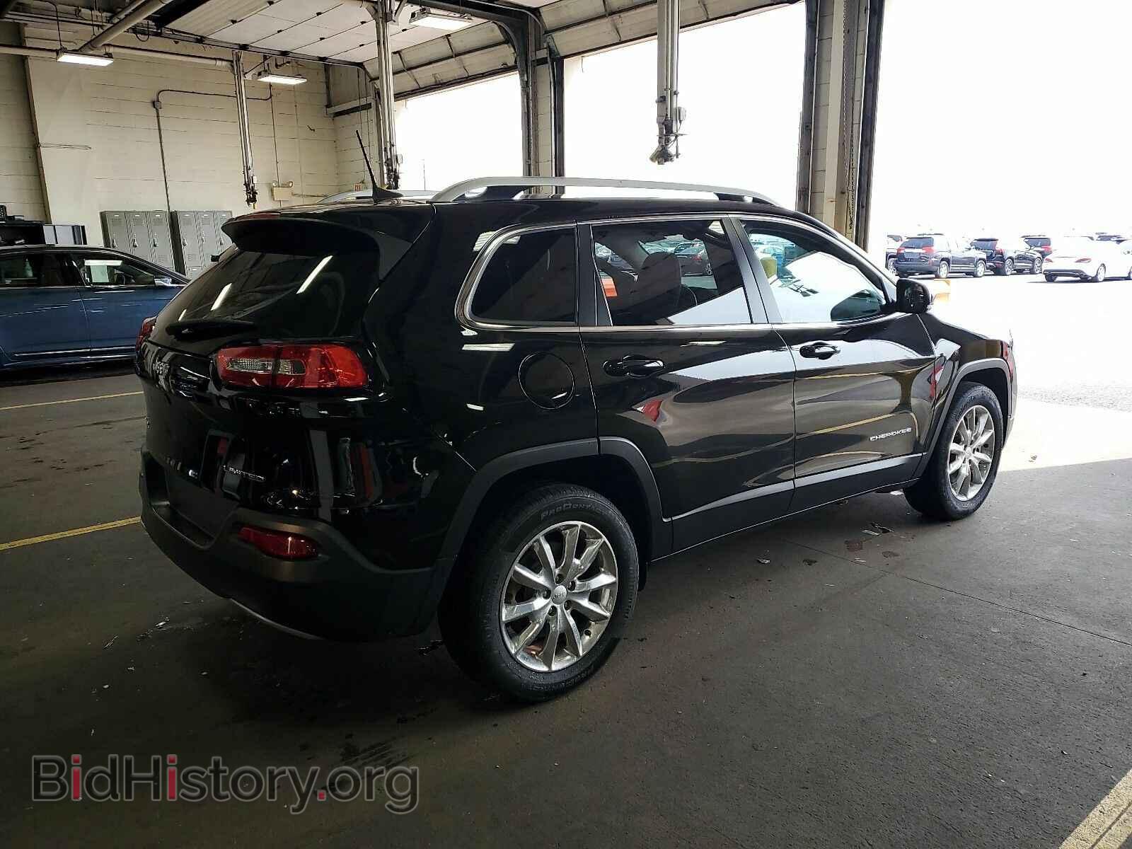 2017 Jeep Cherokee - VIN: 1C4PJMDB7HW631139 - Фото 2