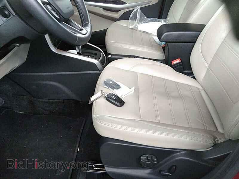 2019 Ford EcoSport - VIN: MAJ6S3KL3KC296619 - Фото 3