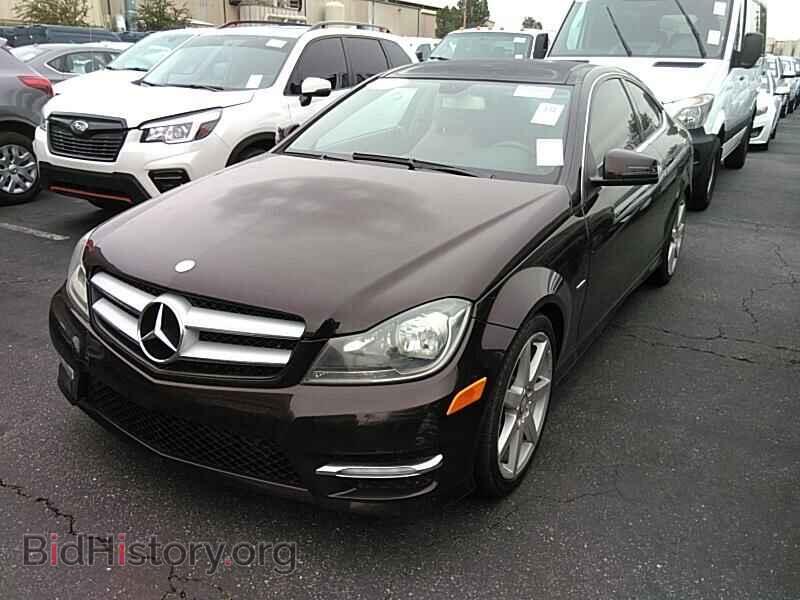 Фотография WDDGJ4HBXCF826712 - Mercedes-Benz C-Class 2012