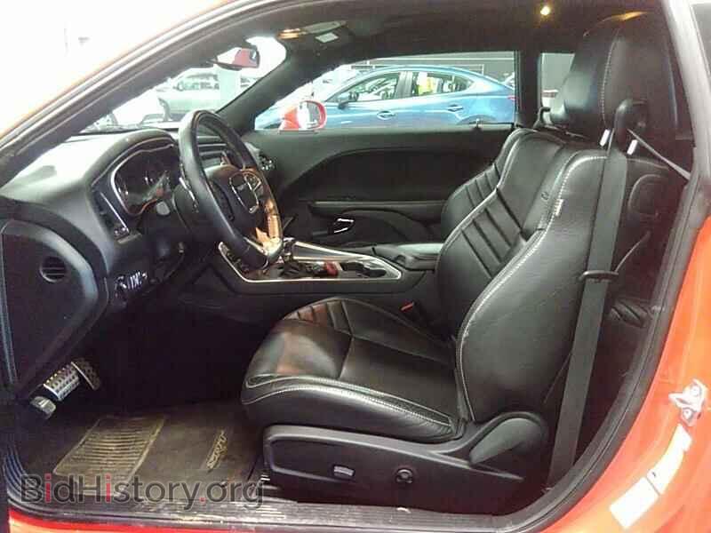 2016 Dodge Challenger - VIN: 2C3CDZC90GH288578 - Photo 3