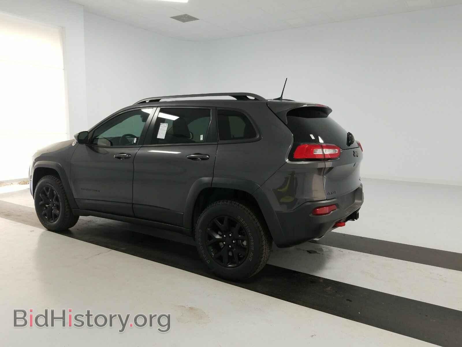 2017 Jeep Cherokee - VIN: 1C4PJMBS0HW565665 - Фото 6