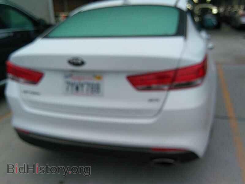 2017 Kia Optima - VIN: 5XXGU4L37HG131663 - Photo 13