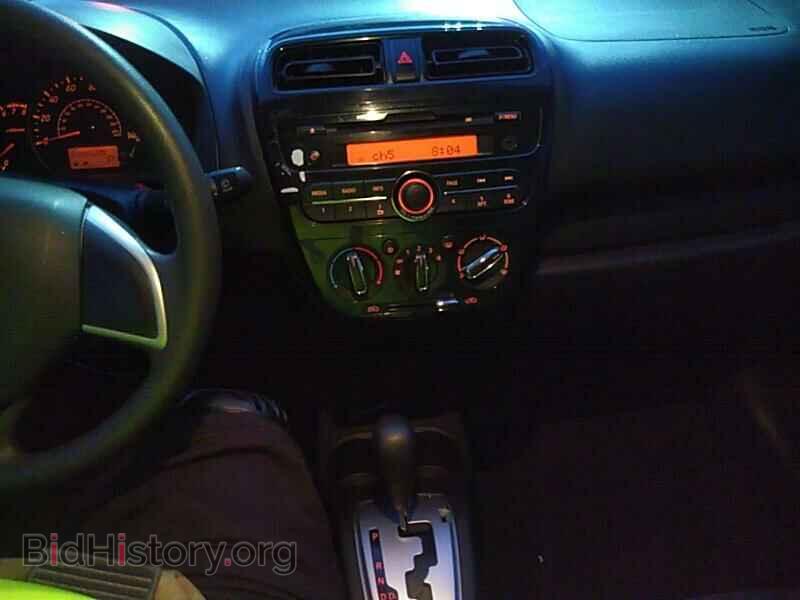 2017 Mitsubishi Mirage - VIN: ML32A3HJ4HH005805 - Photo 4