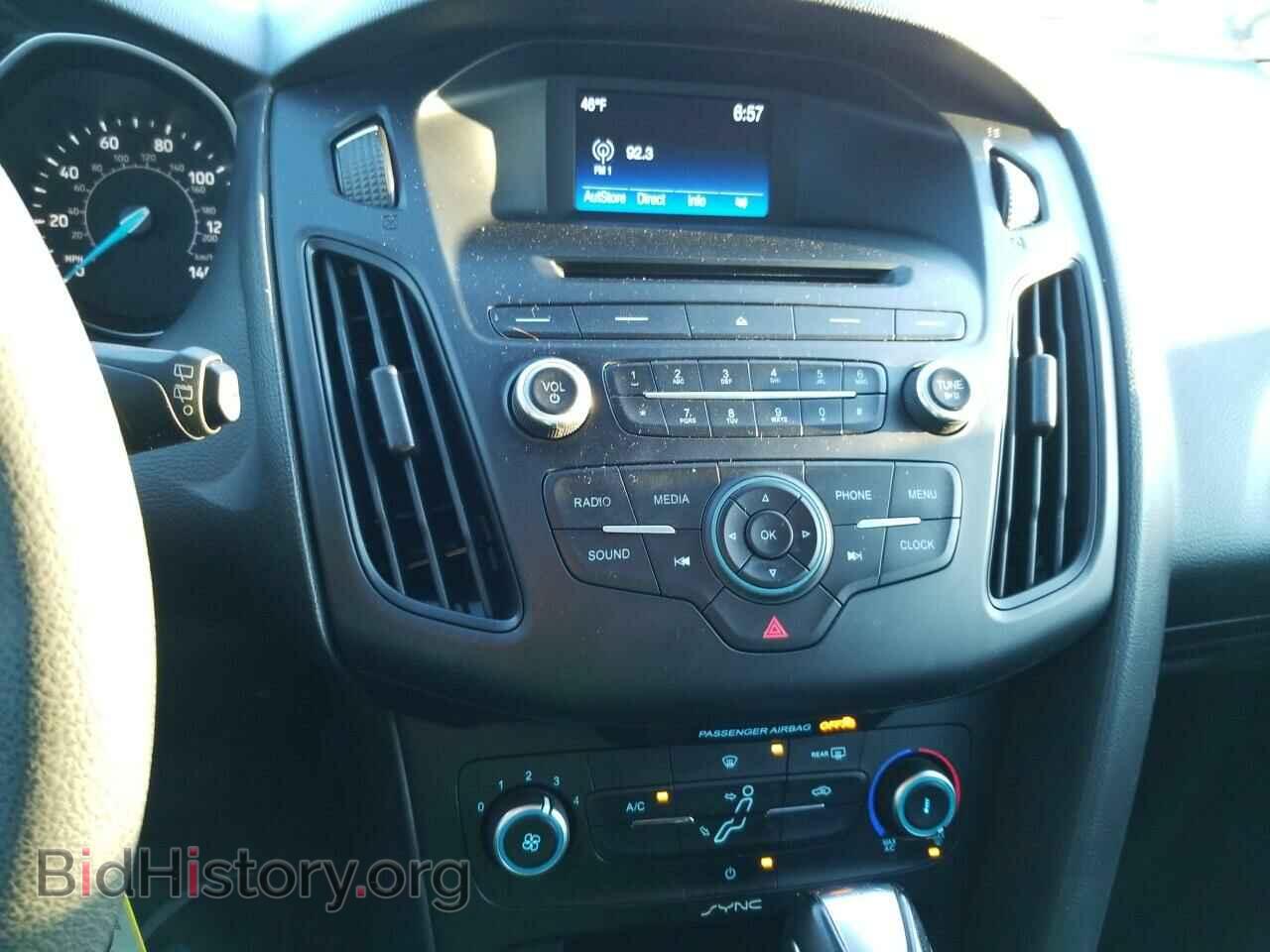 2015 Ford Focus - VIN: 1FADP3K24FL221448 - Фото 4