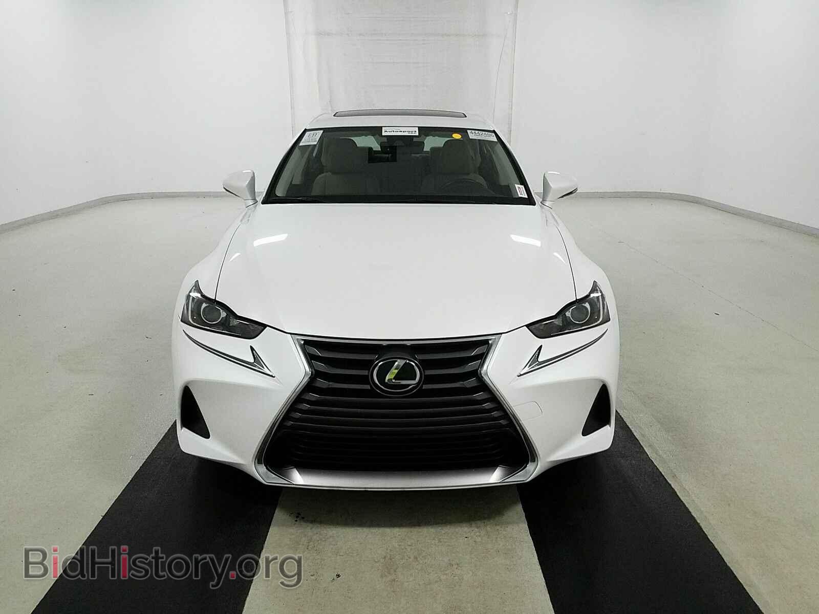 2017 Lexus IS - VIN: JTHBA1D29H5051193 - Фото 2