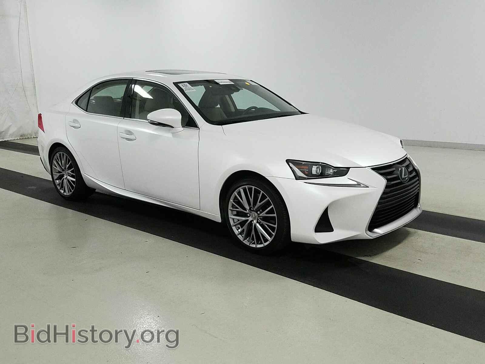 2017 Lexus IS - VIN: JTHBA1D29H5051193 - Фото 3
