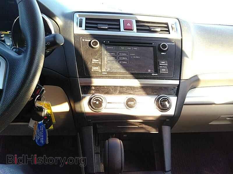 2017 Subaru Outback - VIN: 4S4BSAAC5H3371209 - Фото 4
