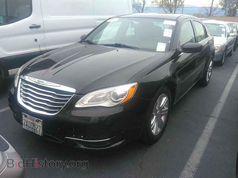 Фотография 1C3CCBABXDN686948 - Chrysler 200 2013