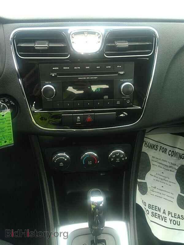 2013 Chrysler 200 - VIN: 1C3CCBABXDN686948 - Фото 4
