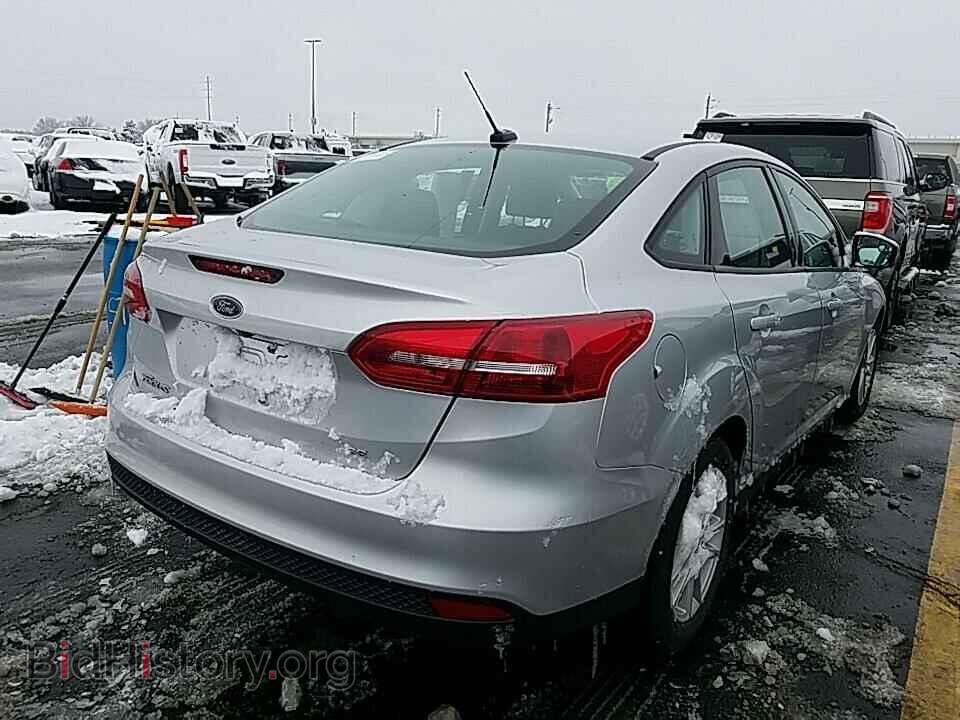 2017 Ford Focus - VIN: 1FADP3F25HL222928 - Фото 2