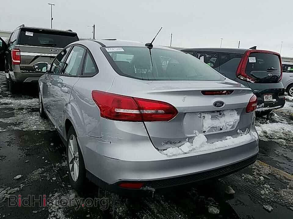 2017 Ford Focus - VIN: 1FADP3F25HL222928 - Фото 8