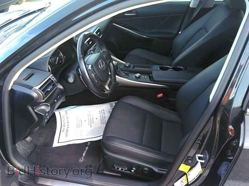 2017 Lexus IS - VIN: JTHBA1D22H5045588 - Фото 3