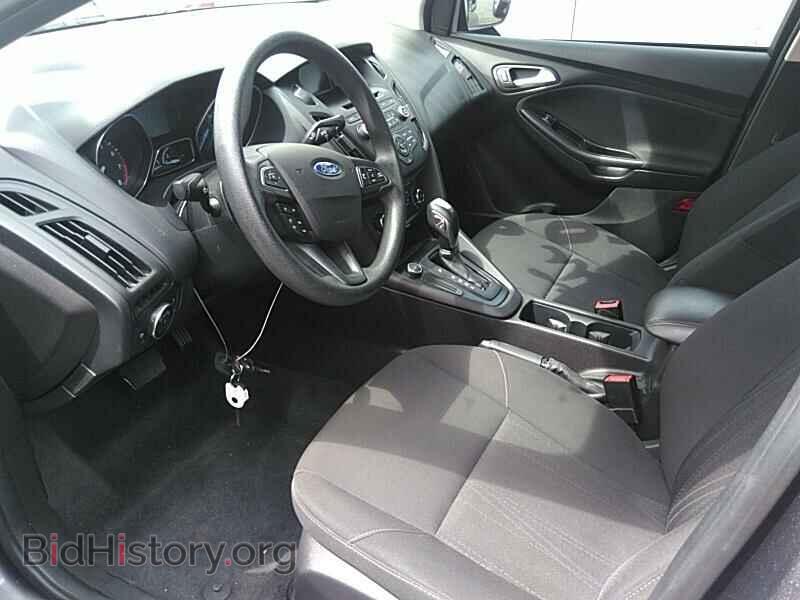 2016 Ford Focus - VIN: 1FADP3F25GL338970 - Фото 3