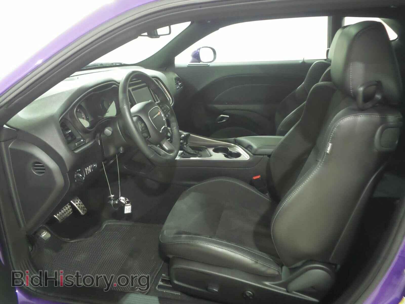 2019 Dodge Challenger - VIN: 2C3CDZKG0KH592065 - Photo 7