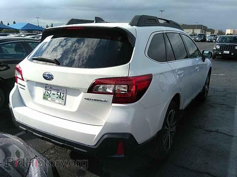 2019 Subaru Outback - VIN: 4S4BSANC0K3370017 - Фото 2