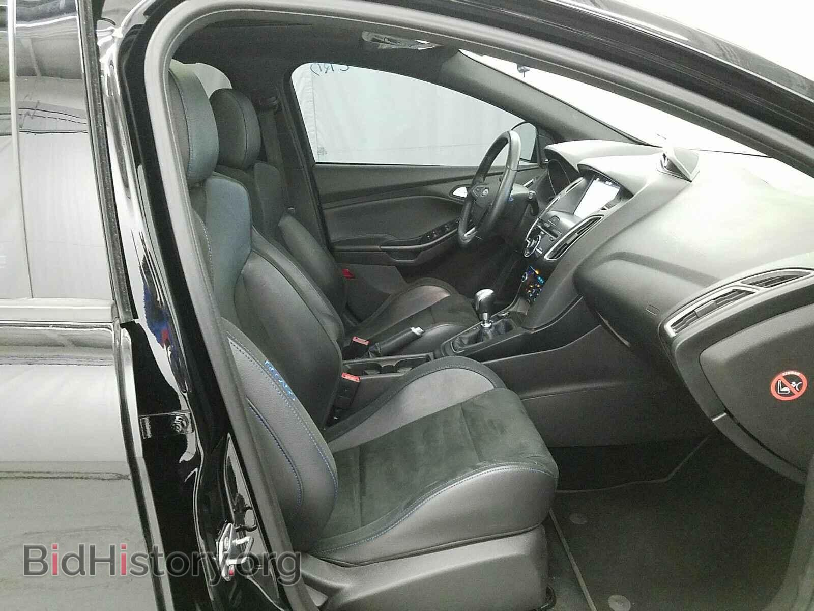 2017 Ford Focus - VIN: WF0DP3TH5H4119082 - Photo 8