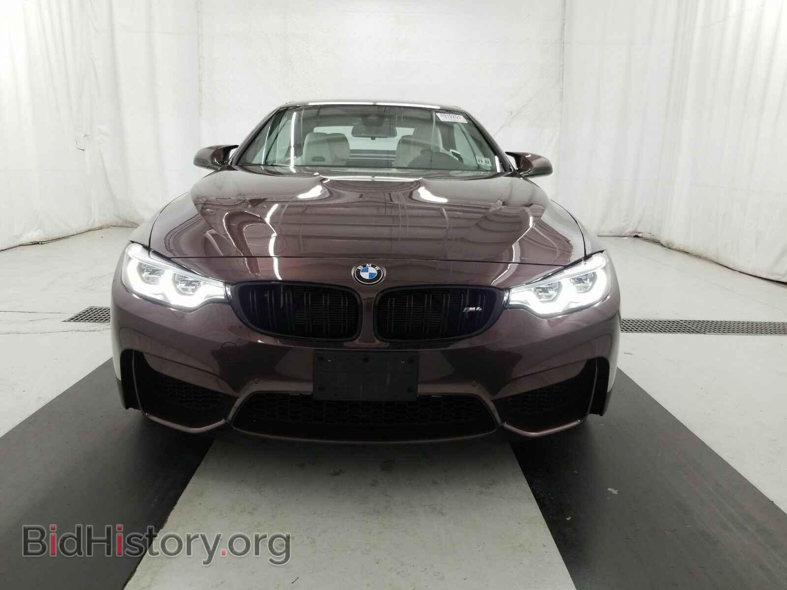 2018 BMW M4 - VIN: WBS4Z9C55JED22426 - Фото 2