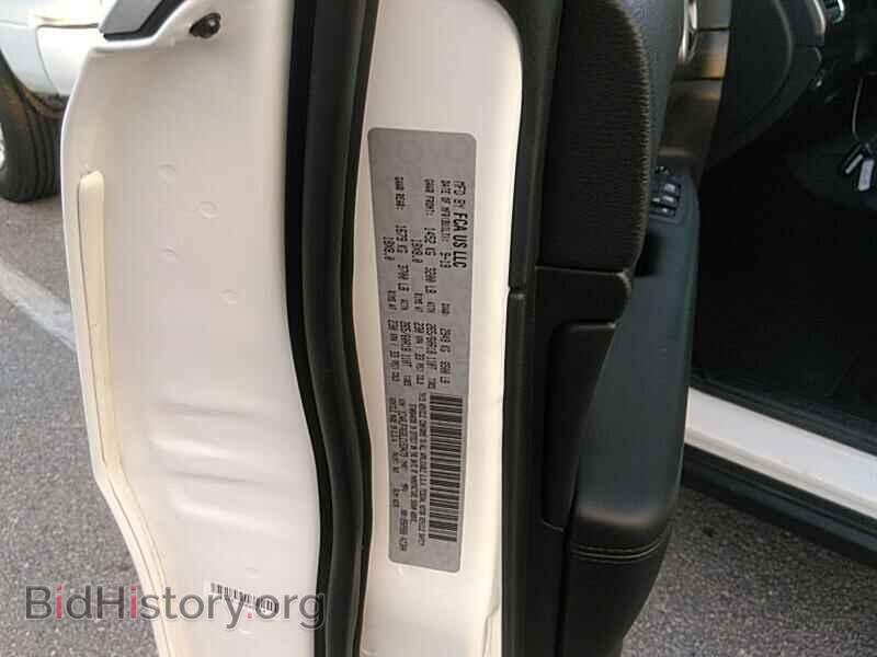 2020 Jeep Grand Cherokee - VIN: 1C4RJFAG8LC153473 - Фото 6