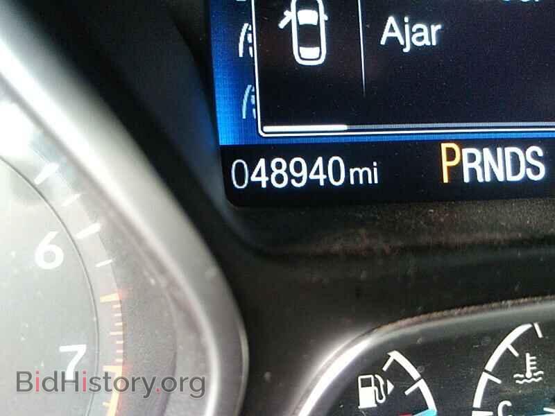 2018 Ford Focus - VIN: 1FADP3FE3JL236326 - Фото 5