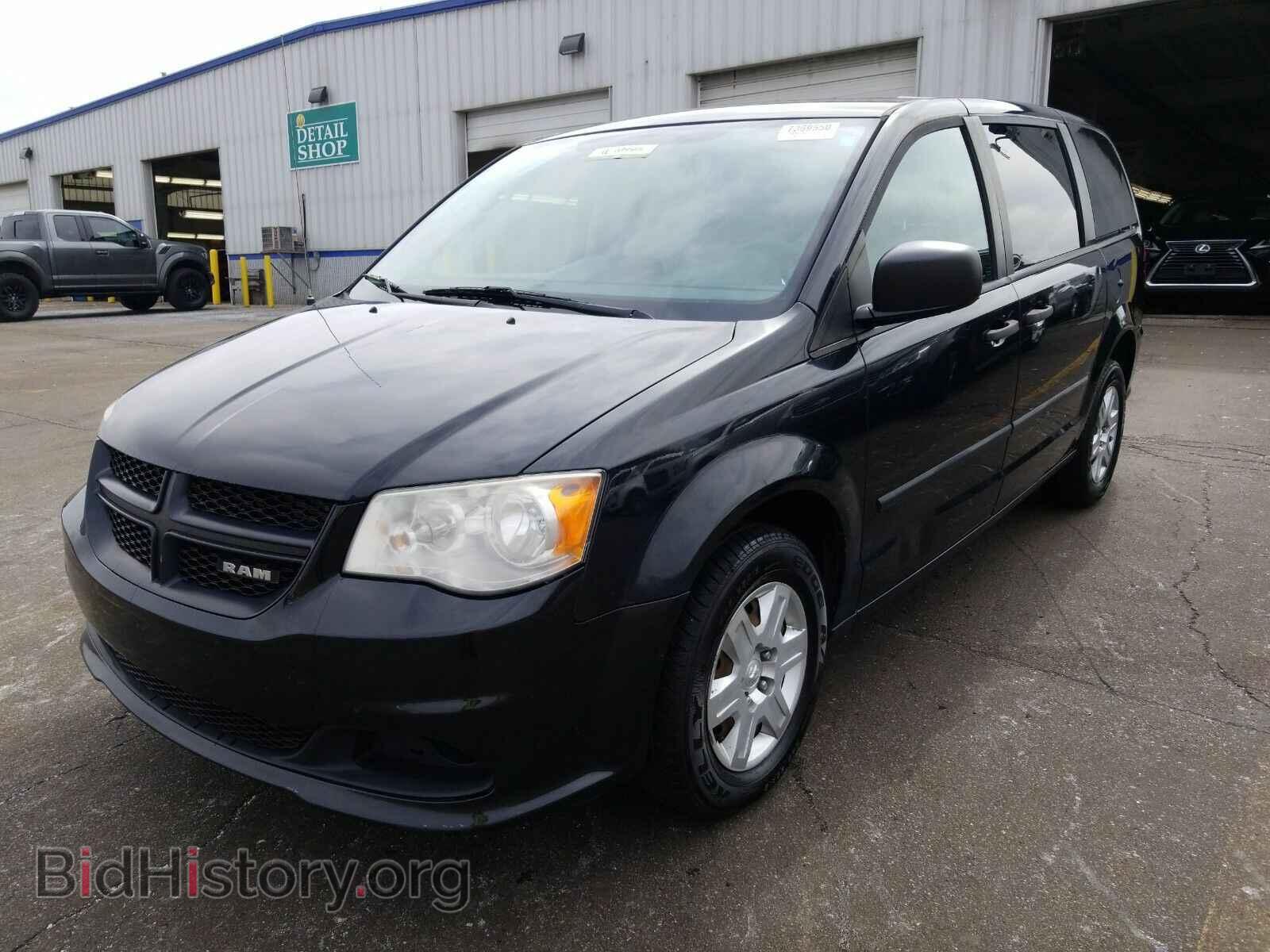 Photo 2C4JRGAG6DR544223 - Ram Cargo Van 2013