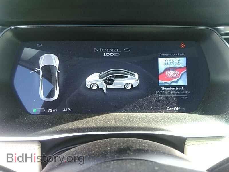 2017 Tesla Model S - VIN: 5YJSA1E22HF229475 - Фото 5