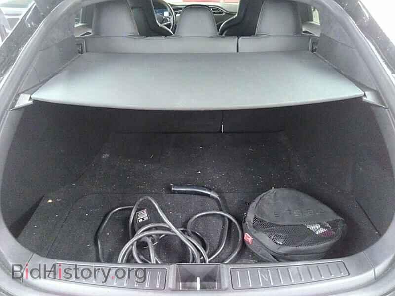 2015 Tesla Model S - VIN: 5YJSA1S27FF088419 - Photo 7