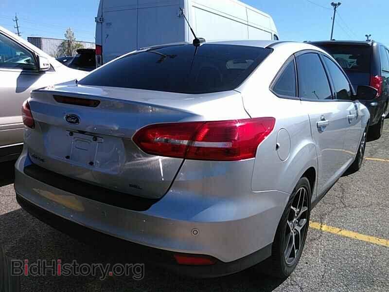 2017 Ford Focus - VIN: 1FADP3H20HL248432 - Фото 2