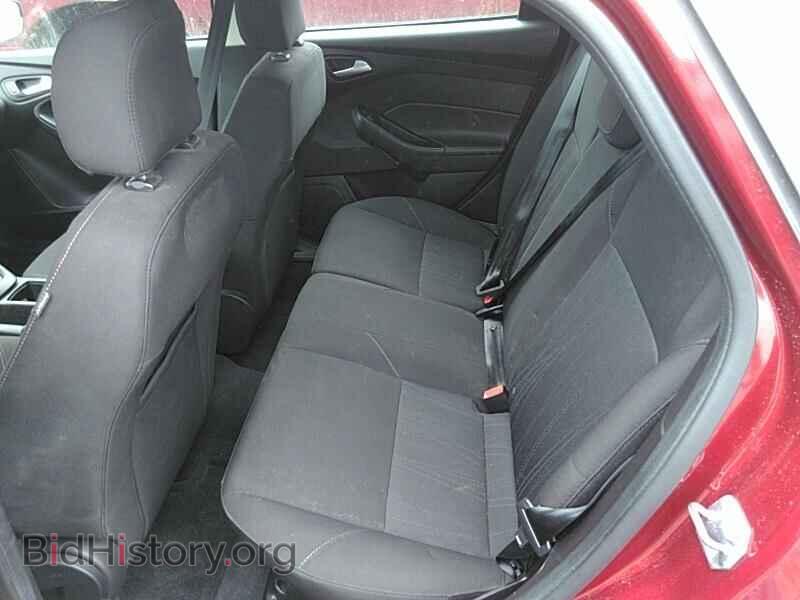 2016 Ford Focus - VIN: 1FADP3K29GL342204 - Photo 11