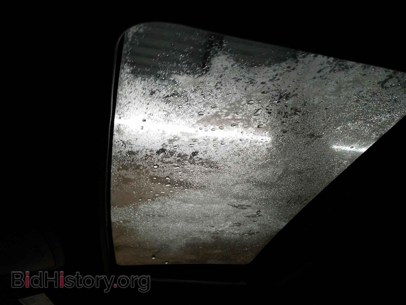 2010 Dodge Challenger - VIN: 2B3CJ7DW2AH131270 - Photo 14