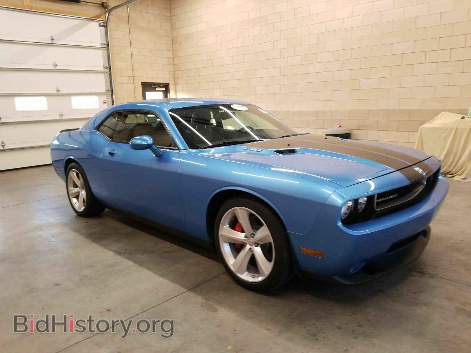 2010 Dodge Challenger - VIN: 2B3CJ7DW2AH131270 - Photo 3