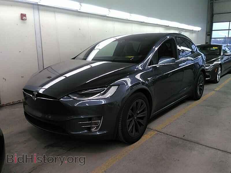 Photo 5YJXCAE2XHF054425 - Tesla Model X 2017