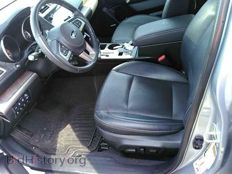 2017 Subaru Outback - VIN: 4S4BSANC5H3345719 - Фото 3