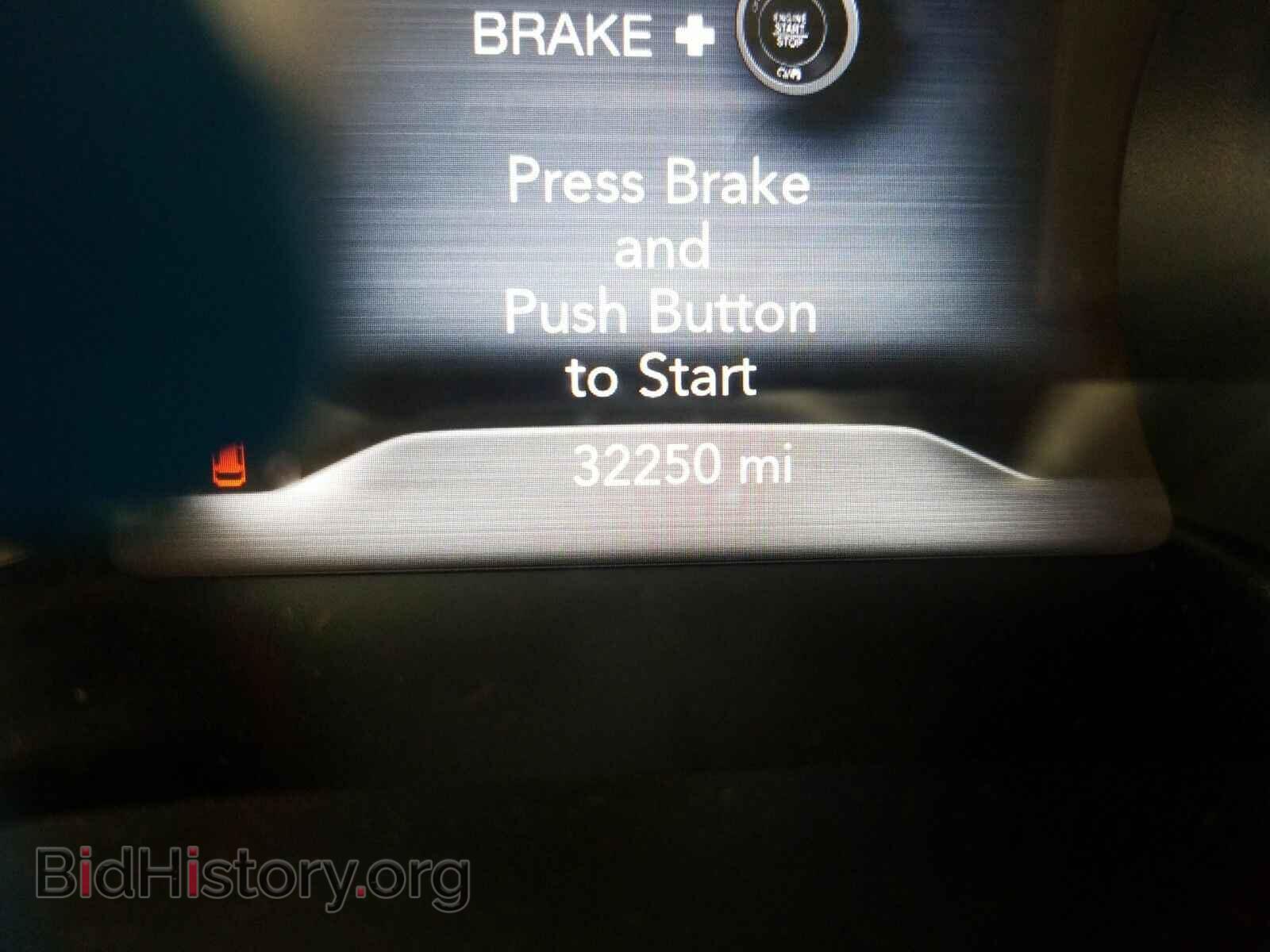 2019 Jeep Cherokee - VIN: 1C4PJMBX3KD298455 - Фото 5