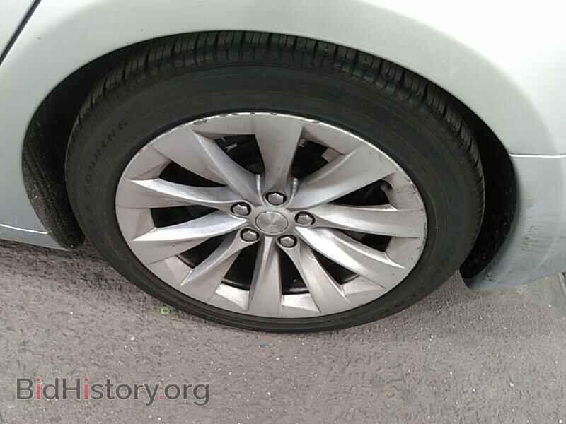 2016 Tesla Model S - VIN: 5YJSA1E25GF167844 - Фото 13