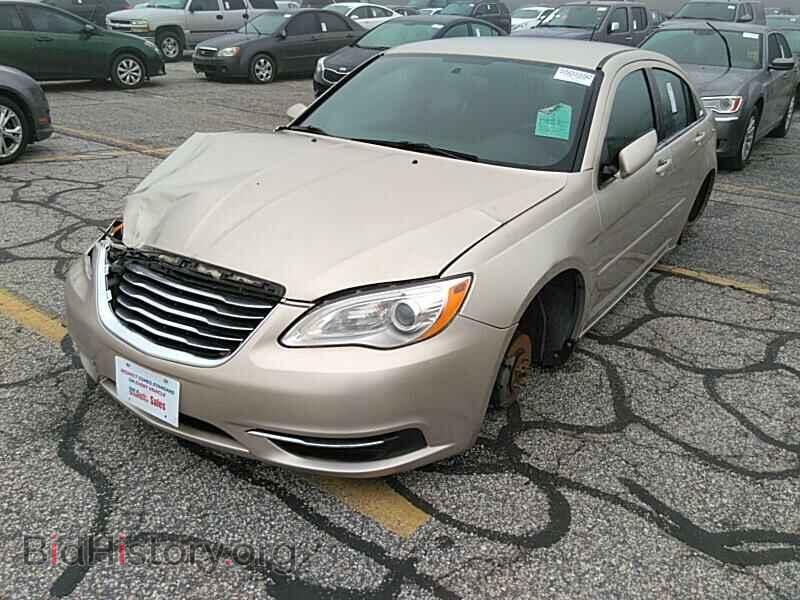 Фотография 1C3CCBBB3DN714619 - Chrysler 200 2013