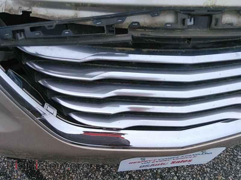 2013 Chrysler 200 - VIN: 1C3CCBBB3DN714619 - Фото 11
