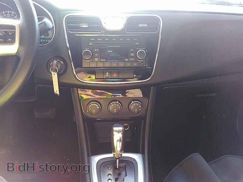 2013 Chrysler 200 - VIN: 1C3CCBBB7DN539534 - Фото 4