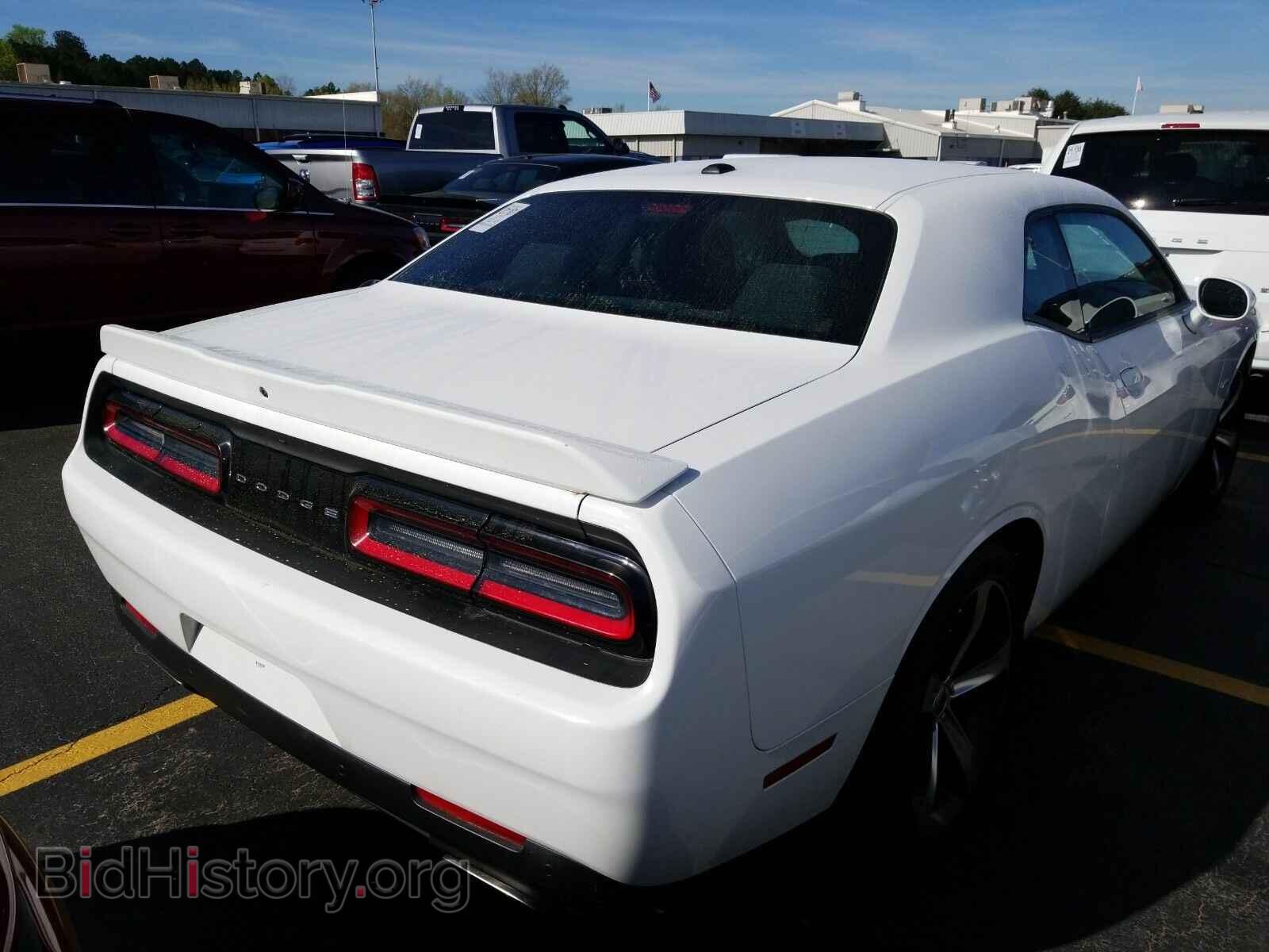 2019 Dodge Challenger - VIN: 2C3CDZBT7KH641405 - Фото 2