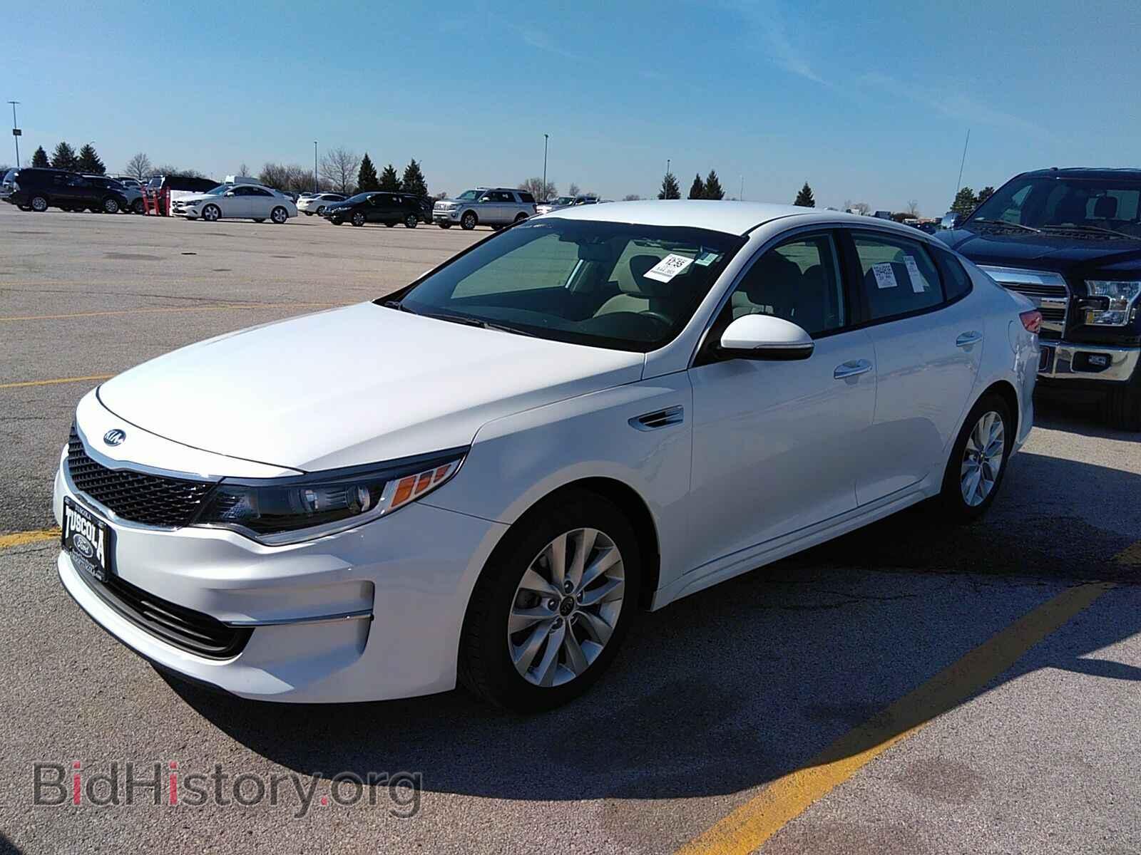 Фотография 5XXGT4L33HG154702 - Kia Optima 2017