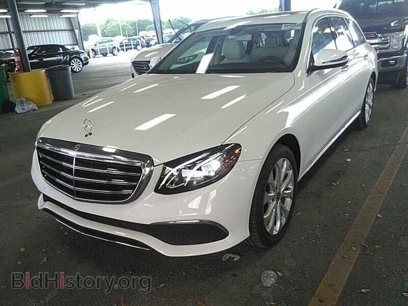Фотография WDDZH6JB9KA610520 - Mercedes-Benz E-Class 2019