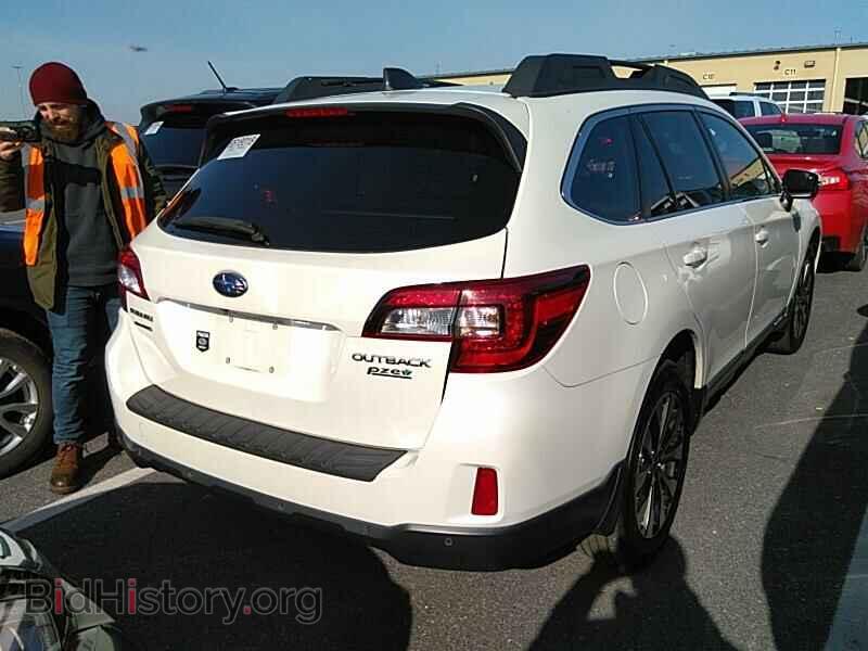 2017 Subaru Outback - VIN: 4S4BSANC3H3354967 - Фото 2